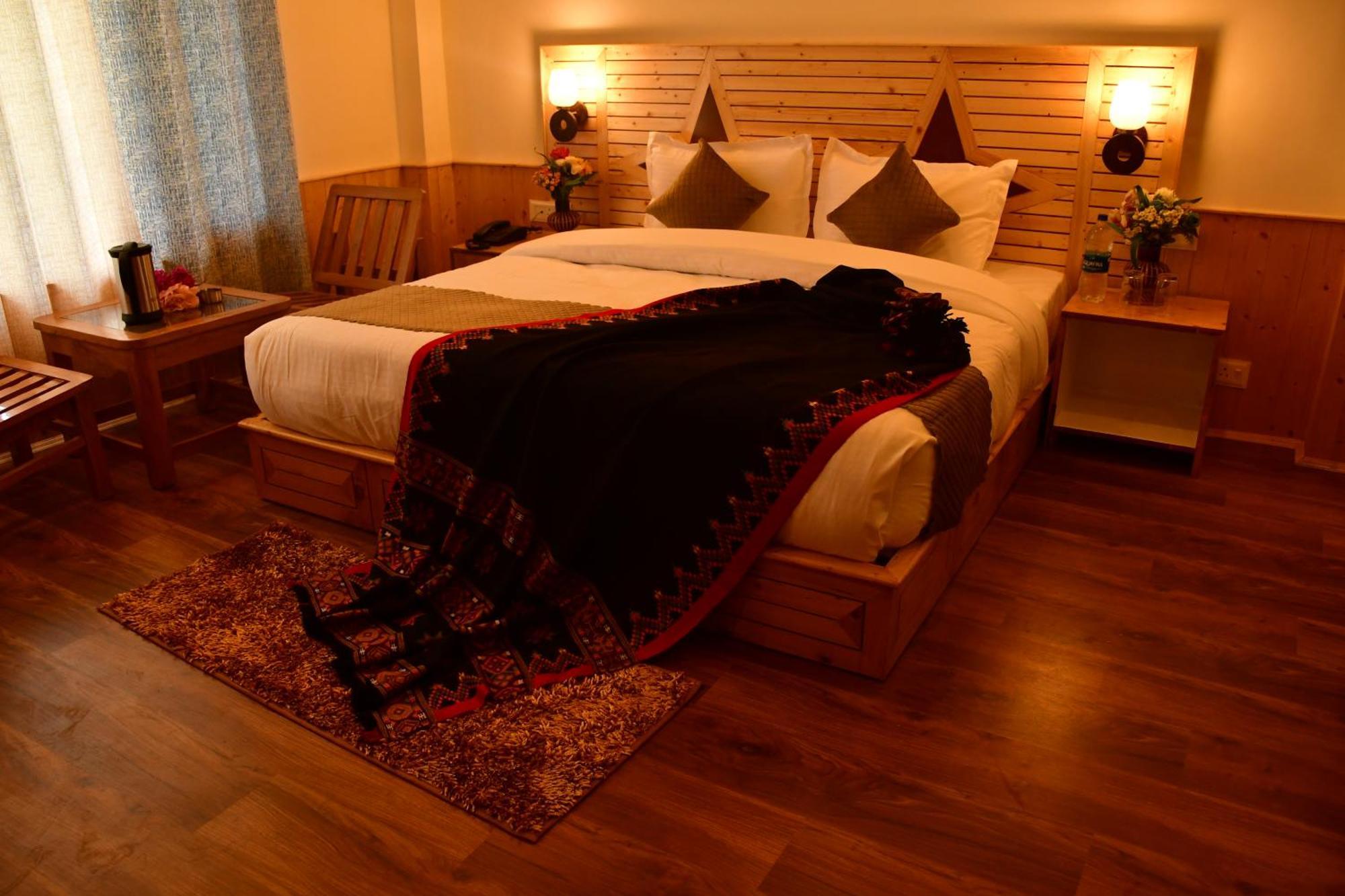 The Snow Lotus Villa Manali  Exterior photo